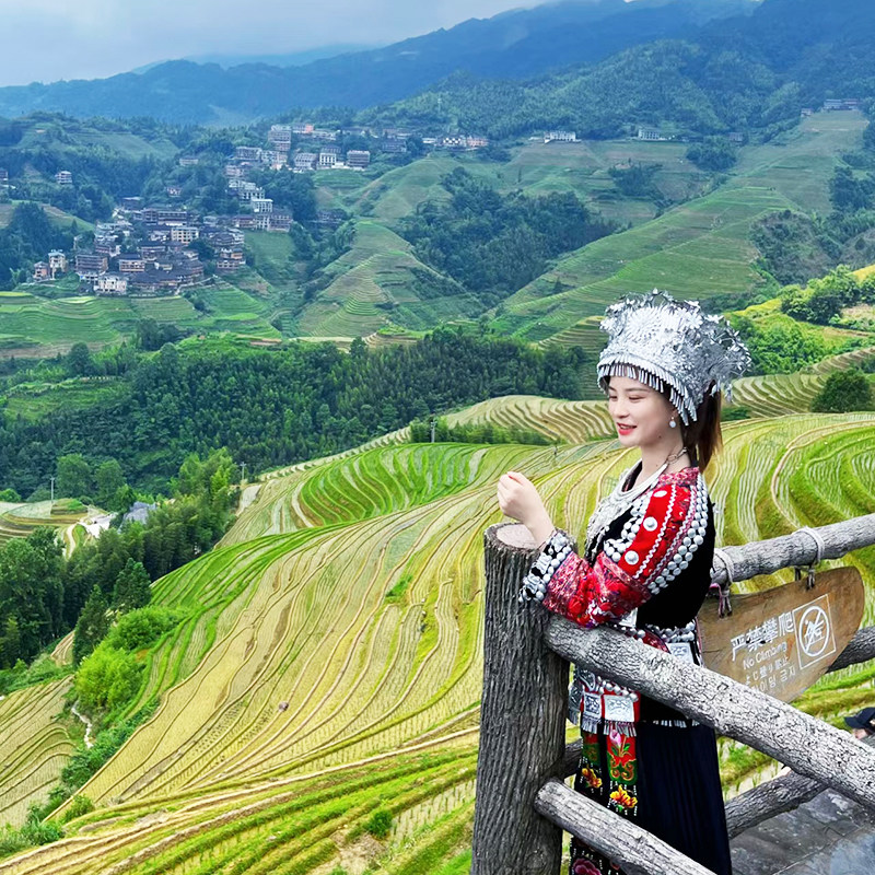 【含机票】广西桂林阳朔旅游龙脊梯田漓江遇龙河竹筏4天3晚跟团游