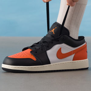 Nike/Nike Jordan1 women's low-top retro non-slip wear-resistant sports basketball shoes GS model HQ2001-400
