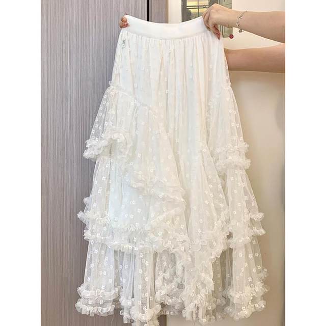 2025 autumn and winter new Korean style fashion heavy industry elastic waist lace ear skirt women's sweet super fairy skirt
