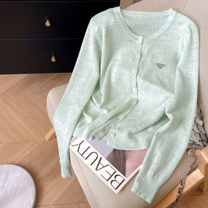 
Little C's round neck long-sleeved knitted cardigan for women 2026 new spring embroidered triangle logo inner top for small people