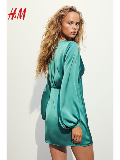 Satin Robe Short Lantern Hm Women's Clothing Dress Autum Satin Draped Lantern Sleeves Elegant V ...