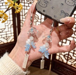 Ice and Snow Maple Leaf Wind Chime Pendant ins Stylish and Beautiful Bag Charm Personalized Phone Chain Keychain Best Friend Gift