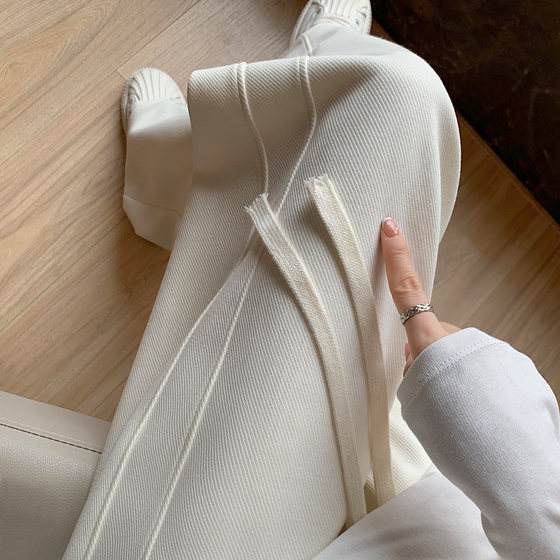 Wide -legged pants female autumn and winter plus velvet high waist vertical sensation small loose straight straight tube thin sports casual banana guards
