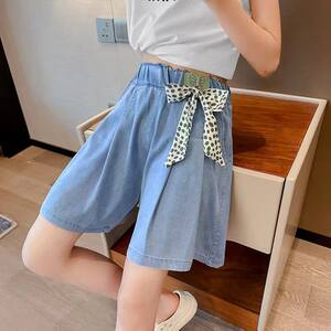 
Girls' shorts for summer wear 2025 new big kids fashionable girl thin five-point children's tense denim skirt pants