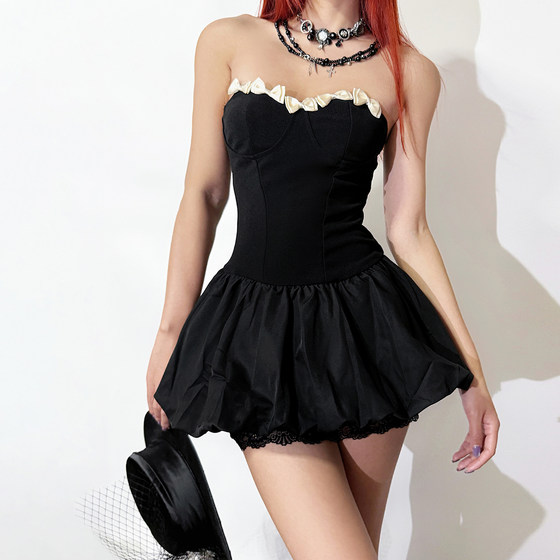 
Griffin girl Miu-style age-reducing bow spliced ​​strapless dress for women, high-waisted slim flower buds fluffy skirt