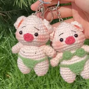
Douyin's same diy swimsuit pig pendant for photo decoration and creative crocheted wool for couples as a gift to besties
