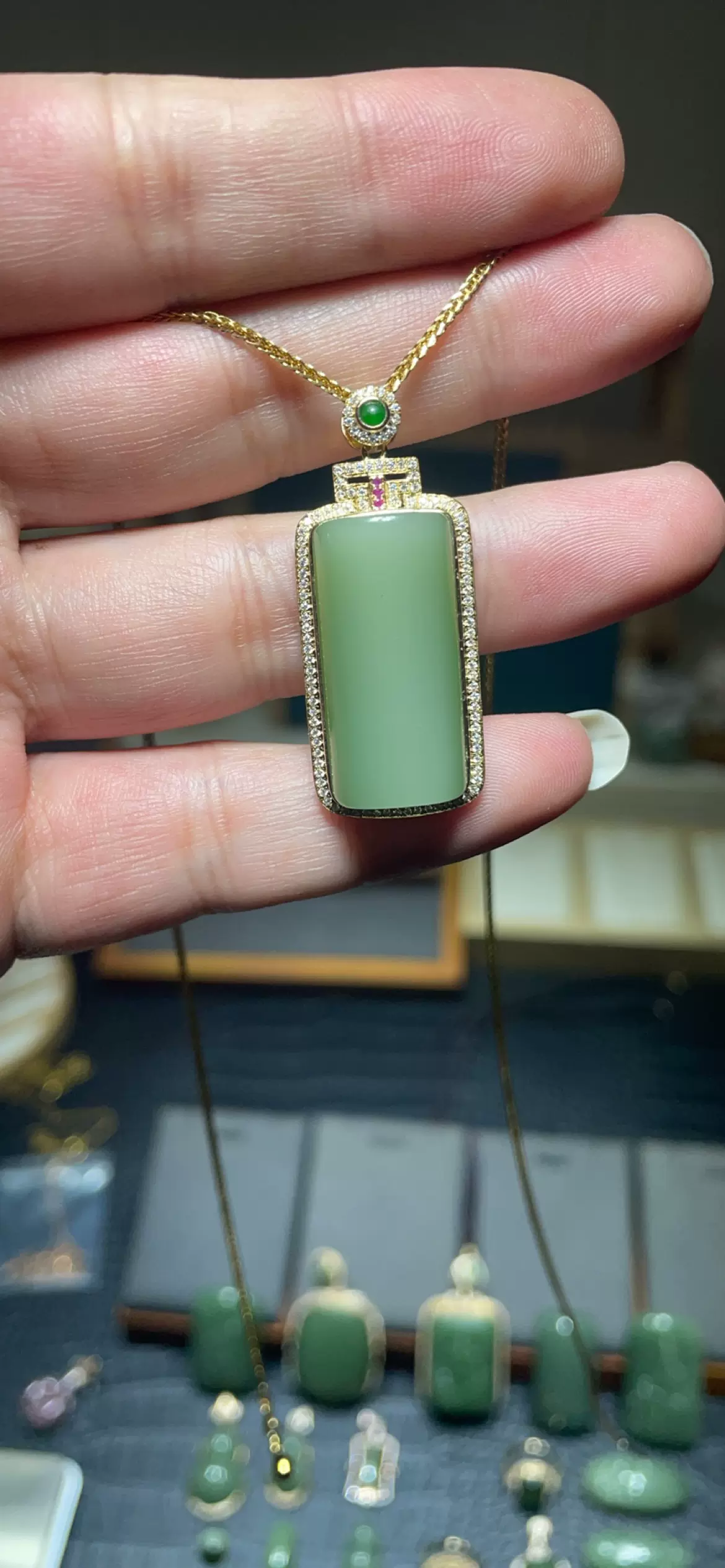 勾玉材料他一式 新品]置物 台湾 中国 陶磁器 勾玉 アンティーク ヴィンテージ