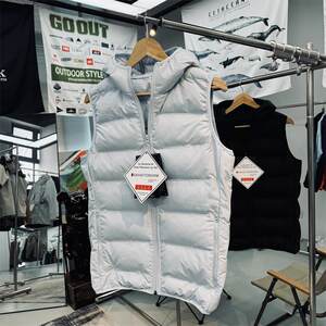 
Water-repellent fiber technology cotton stuffing men and women sports outdoor windproof water-splashing hooded cotton vest vest vest