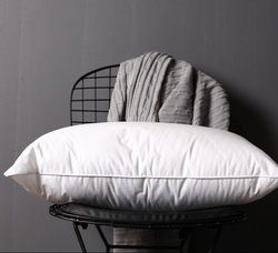 Model Room, Bedside Sofa, Hotel Club, Home Use, Ultra-Fine 3D Feather Velvet, Imitation down Cushion Pillow Core