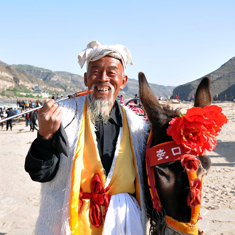 山西旅游太原到平遥古城 乔家大院 临汾壶口瀑布二日跟团游含门票