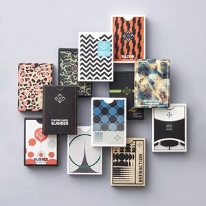 
Genuine reincarnation pill twelve zodiac signs high-value flower cut practice poker creative landlord magic Texas card