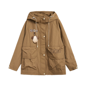 
Zihan hooded large pocket windbreaker for women in autumn new Japanese college style fashion design loose casual jacket