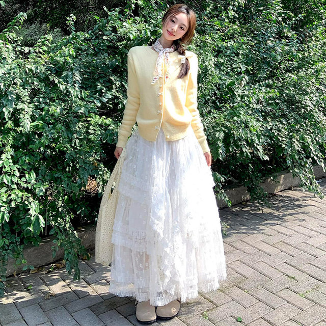 White lace skirt for women in summer mesh irregular umbrella skirt small puffy skirt high waist a line cake skirt
