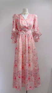 
Fashionable and versatile age-reducing youthful floral silk dress for women 2025 summer new flowing and lively exclusive long skirt