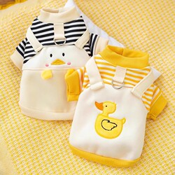 Dog Clothes for Autumn and Winter, Suitable for Small Dogs Like Teddy and Bichon, Pet Winter Warm Sweatshirt with Leash Attachment