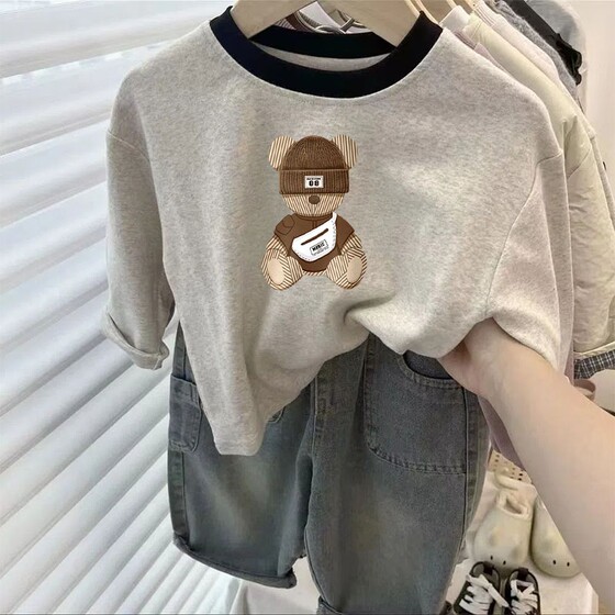 
Boys and girls spring and autumn new pure cotton long-sleeved T-shirt children's cartoon western style cute baby inner top