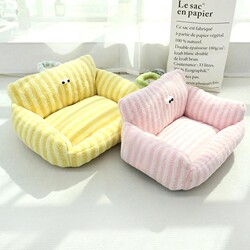 New Autumn and Winter Style Dog and Cat Bed Sofa-Shaped Pet Bed Cushion, Popular Large Pet Cushion for Dogs and Cats