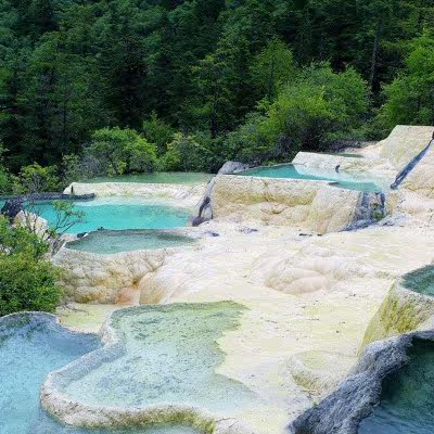 四川成都九寨沟旅游6天5晚跟团游黄龙毕棚沟达古冰川旅拍酒店接早