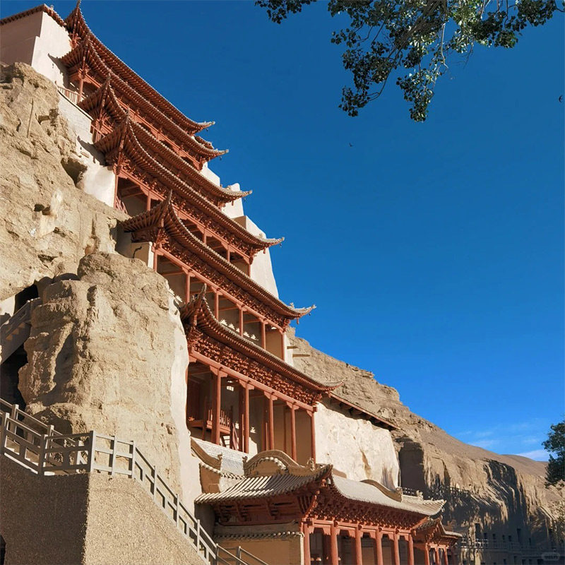 甘肃旅游嘉峪关敦煌莫高窟玉门关魔鬼城张掖七彩丹霞4天3晚跟团游