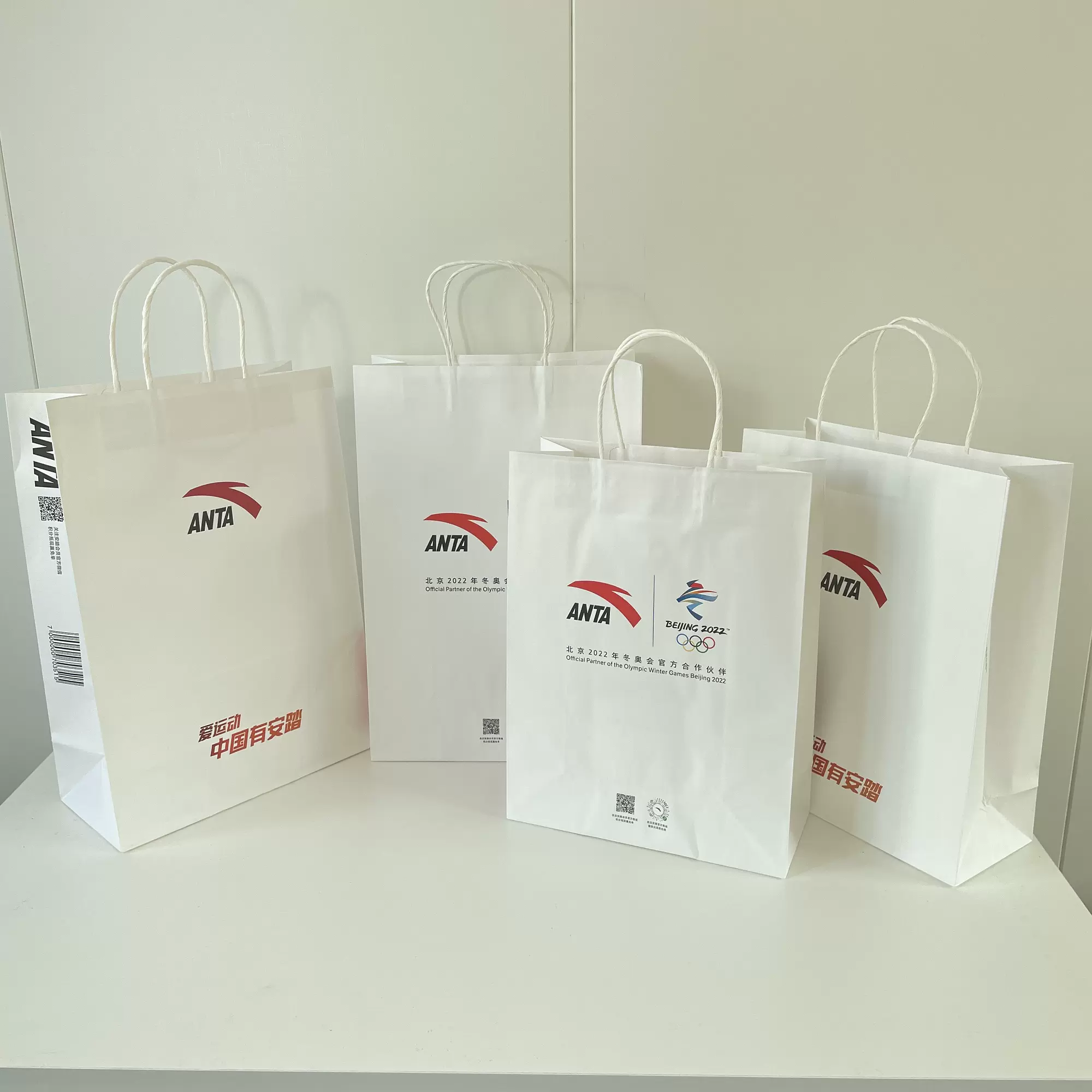 新款安踏手提袋antalogo纸袋羽绒服袋服装袋鞋子袋环保礼品鞋盒袋