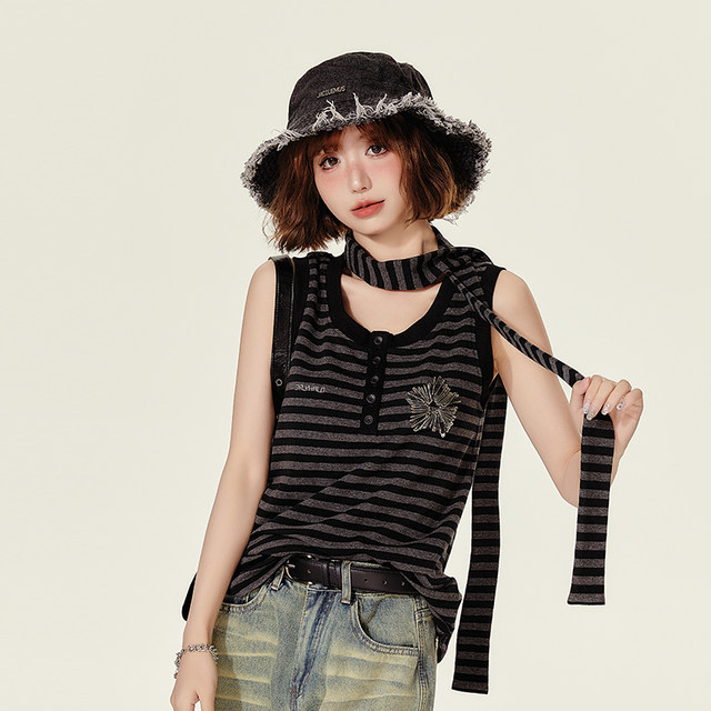 Girlhalo American retro hot girl suspender vest women summer striped star embroidered loose sleeveless top

