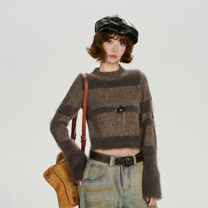 
Girlyhalo American retro round neck pullover sweater for women autumn and winter new short design contrasting top