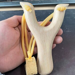 
Boys and children toys wooden slingshot sniper rack fork wooden slingshot slingshot old wooden slingshot