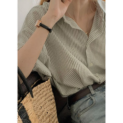 French-Style Striped Polo Collar Short-Sleeve Shirt for Women, Summer Vintage Hong Kong Style Salt-Style Shirt with a Unique Design
