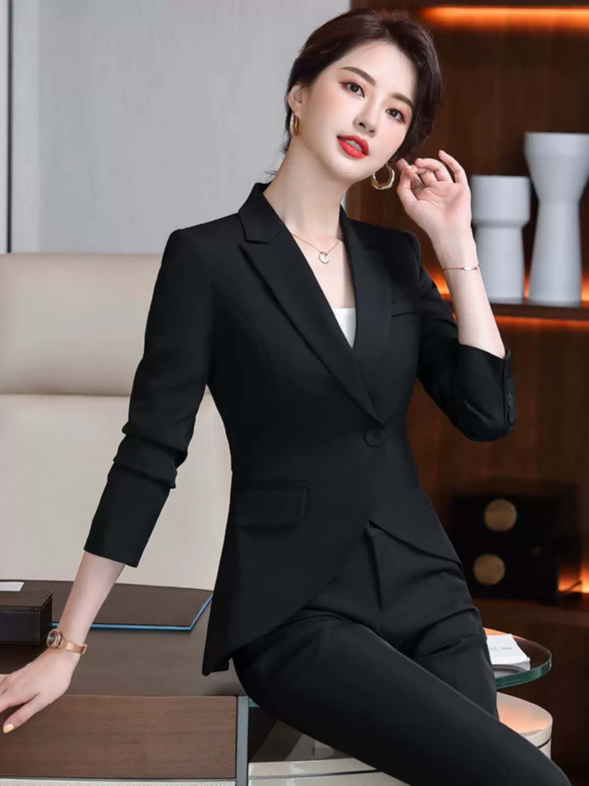 西服套装女总裁经理职业装气质女神范夏季薄名媛小香风洋气工作服