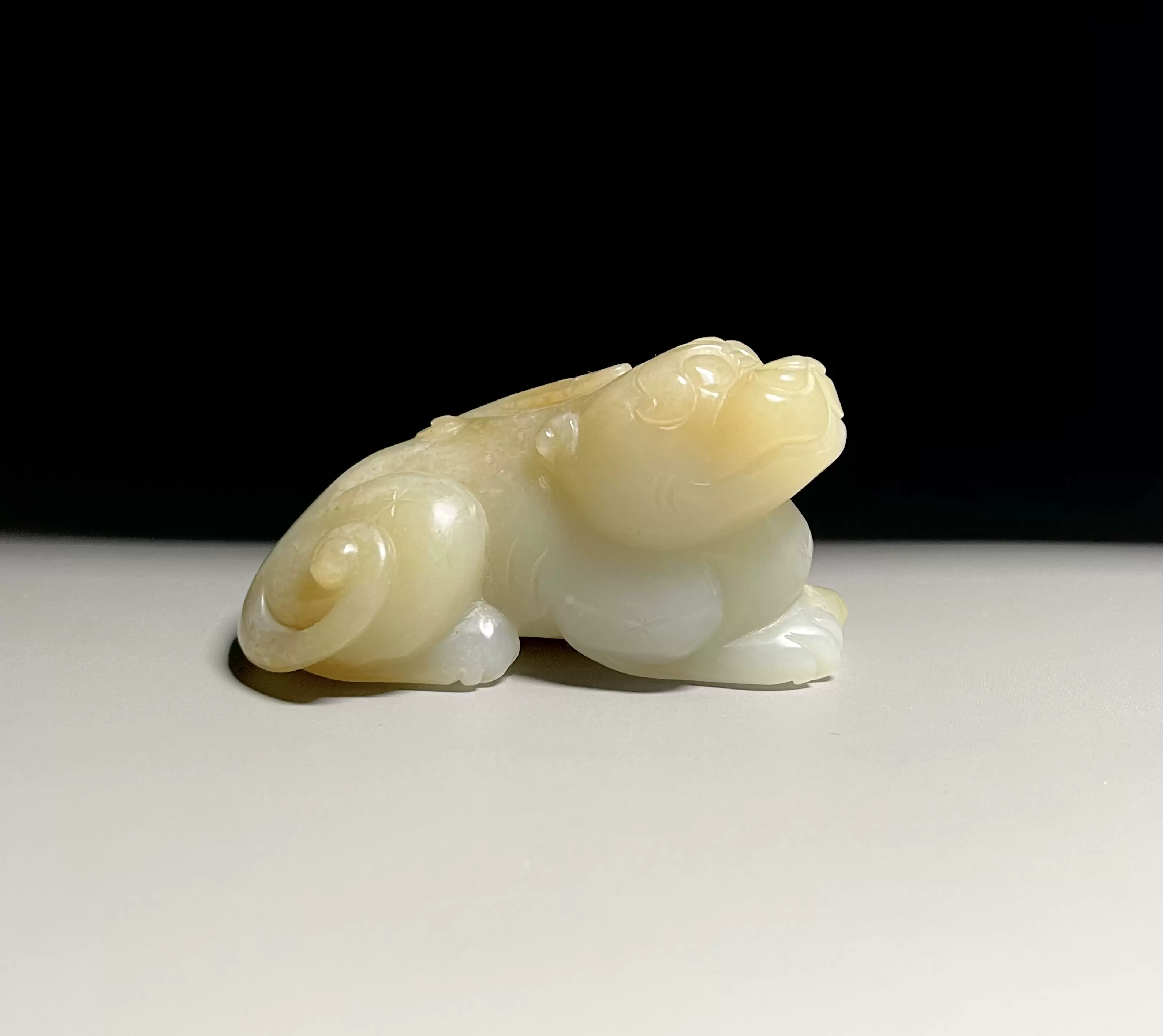 古玉老玉老和田玉小店旧藏精品包老的唐代和田玉狻猊玉把件