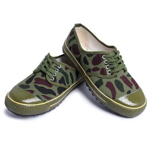 Classic liberation shoe labor protection training construction construction yellow sneakers farmland building deodorant canvas anti -slip and wear -resistant military training work
