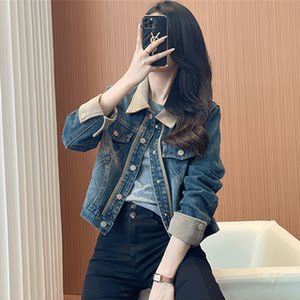 Early autumn temperament denim jacket for women 2025 new women's European retro washing hot small jacket top