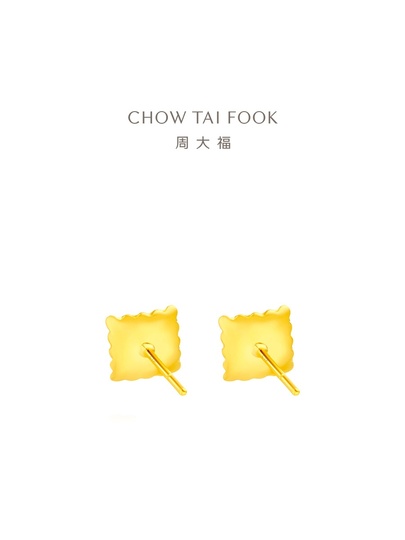Chow Tai Fook 純金製イヤリング - F229666