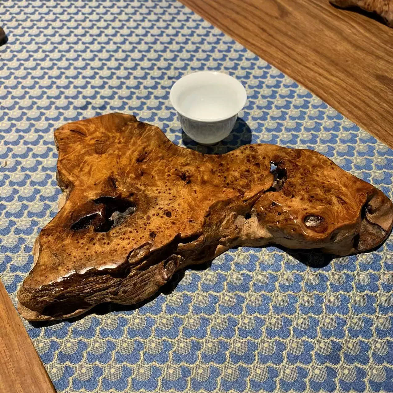 瘤花台　自然木台座　約30cm x 25cm 瘤花台 自然木台座 約30cm x 25cm 瘤花台 約30cm x フラワー 盆栽