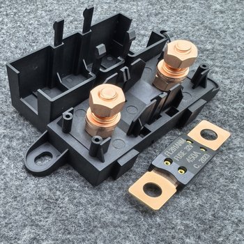 Car RV modified fuse box truck installed inverter parking air conditioner high power safety plate copper seat