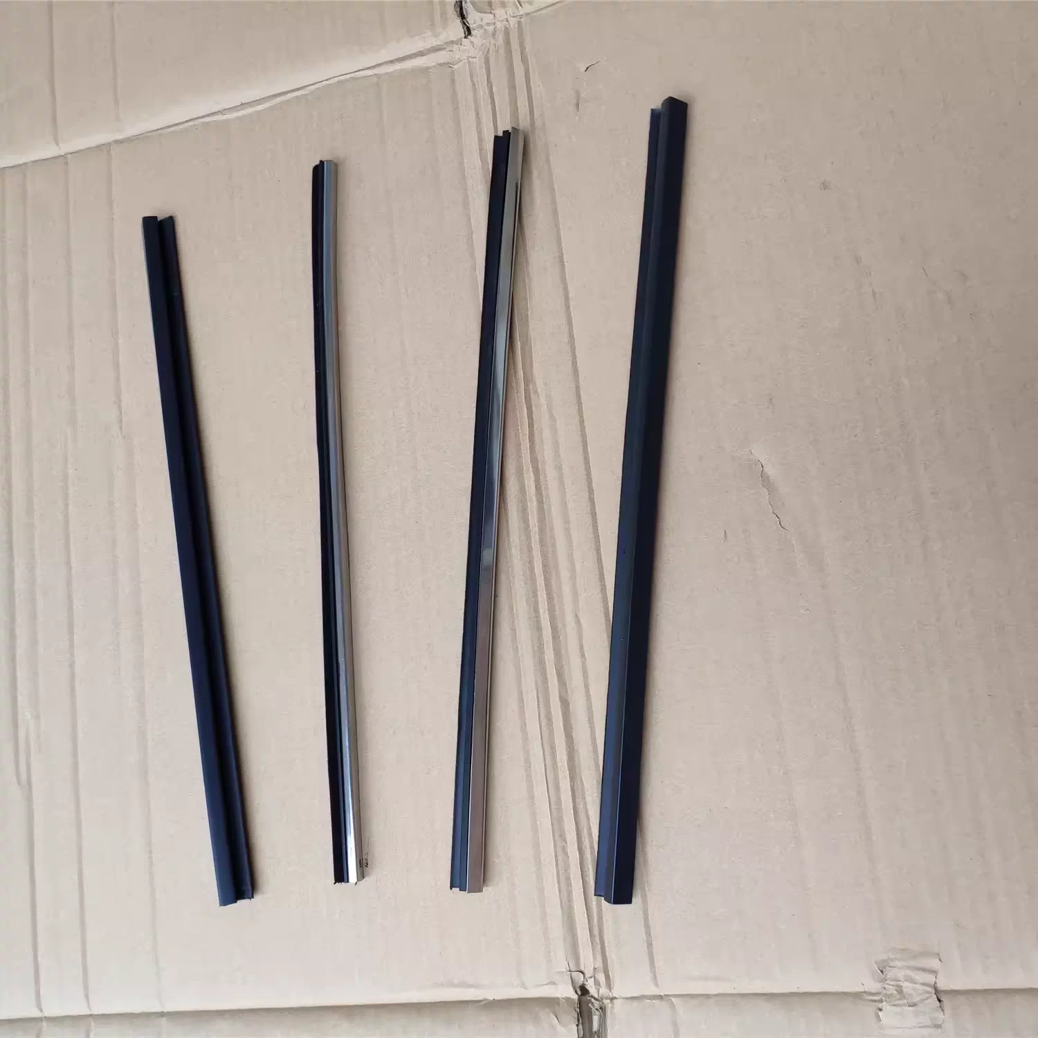 五菱之光配件6376637164006388中门玻璃窗户密封条立柱胶条全车