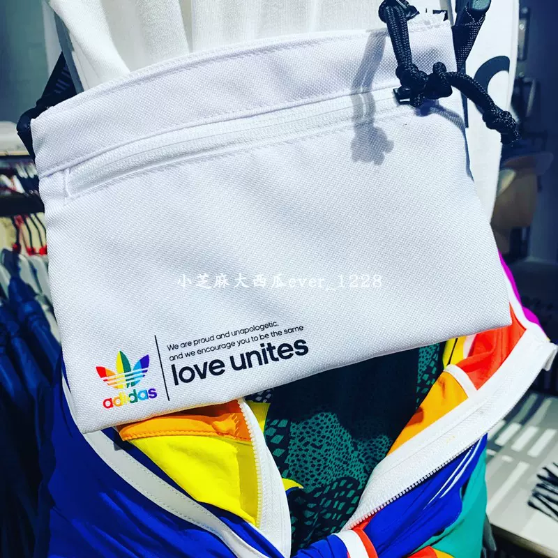 adidas三叶草专柜正品Pride x love unites彩虹印花休闲包GP2588