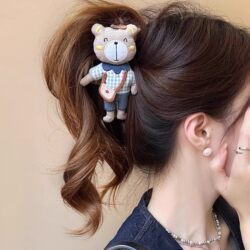 Cute Cartoon Bear Hair Clip for Women 2025 New Style High-End Hairpin for Back-Of-Head Updo Shark Clip Hair Accessory Hairpin