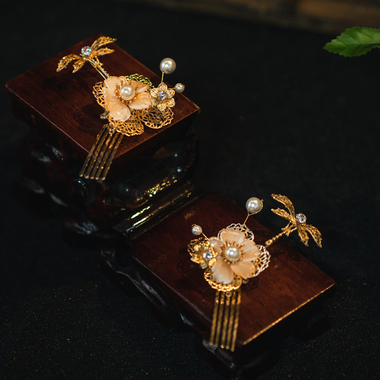 金の花のヘアピンセット - 中国風ウェディングヘアアクセサリー U1737