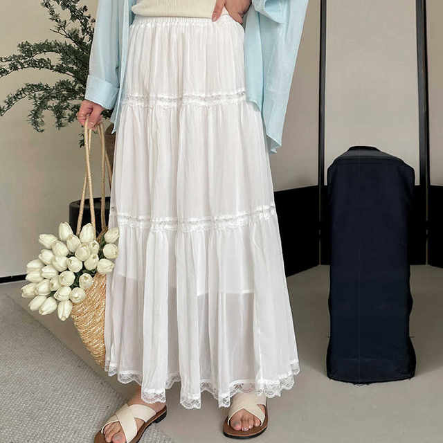 2024 early spring new style and sweet white lace skirt with big sway A-line skirt for women long cake skirt