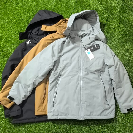 
Mizuno outdoor mountaineering football warm hooded windproof and rainproof jacket warm sports cotton clothing