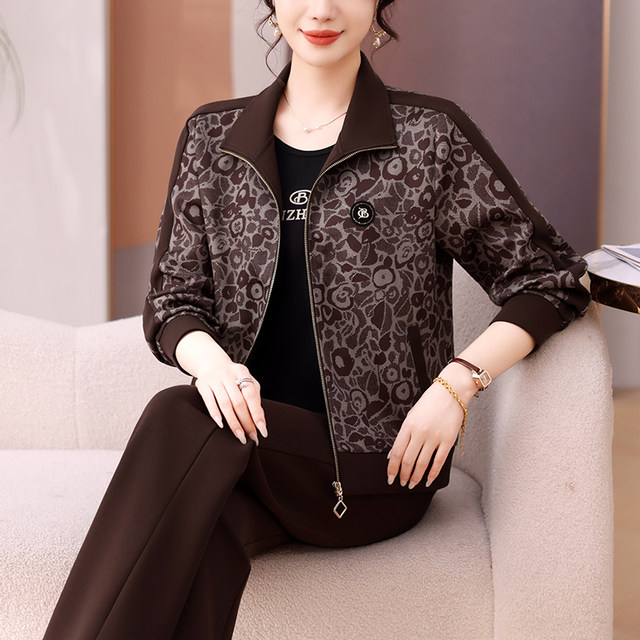 2025 New Middle-aged and Elderly Mothers’ Style Jackets, Spring and Autumn Sportswear Suits, Broad Lady’s Casual Three-piece Sets for Women