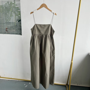 
1-14 summer sexy and fashionable cross-band loose pleated suspender skirt adjustable backless long skirt H25-4