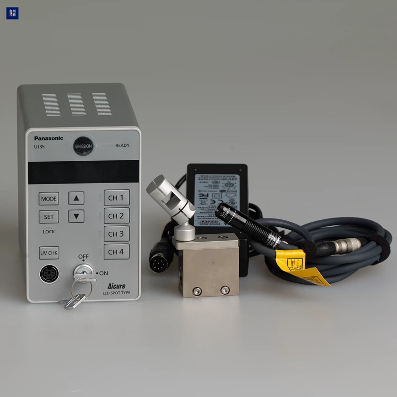 keyence UV-400 紫外线固化机UV-LED照射主机