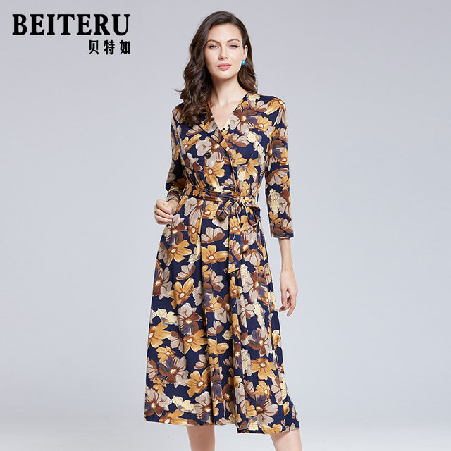Betru's mother's dress autumn new fashion floral middle-aged women's style over-the-knee long skirt counter genuine YJ