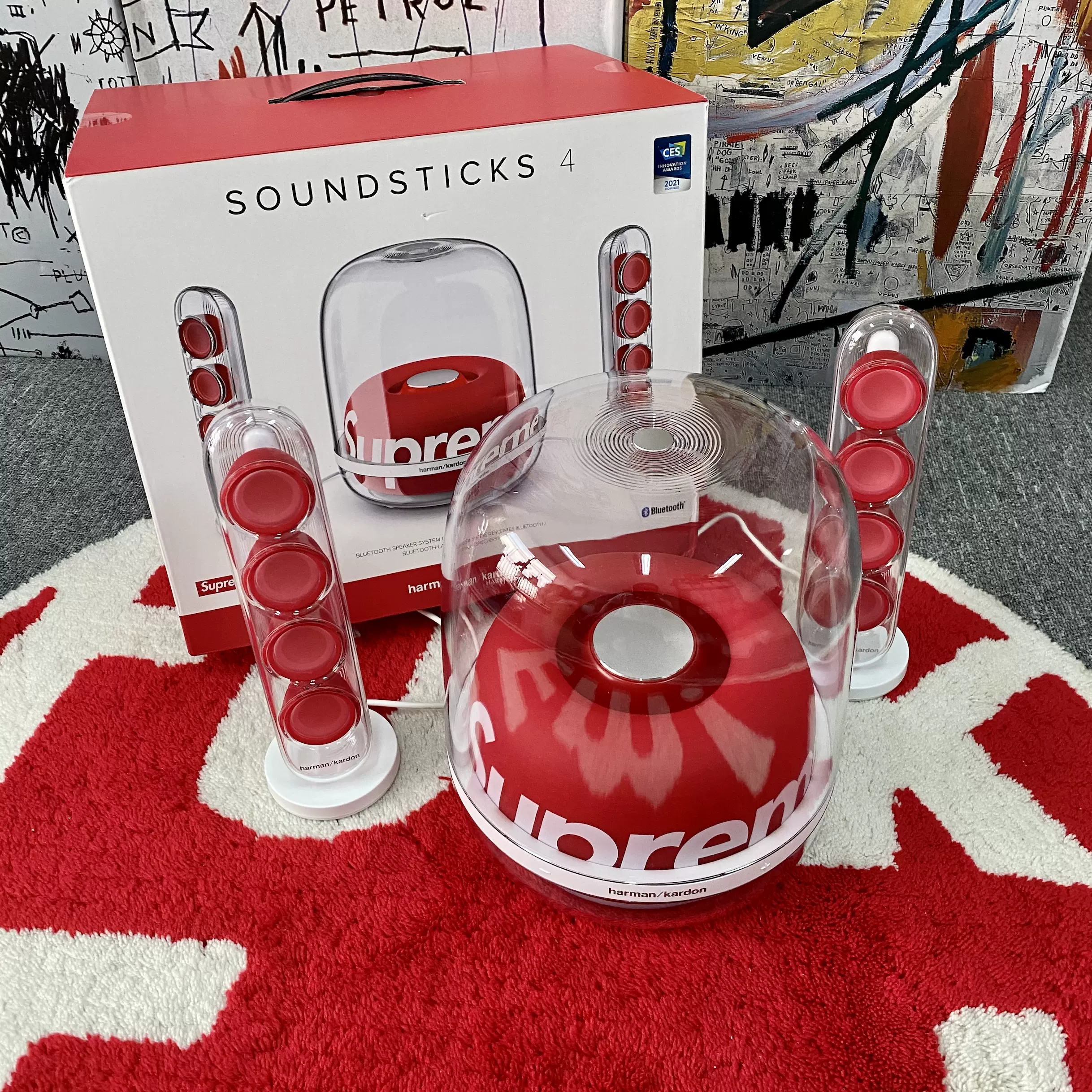 售完欣赏】Supreme 23FW Harman Kardon Soundsticks 联名音响-Taobao