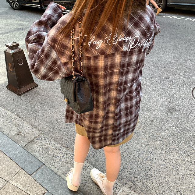 NAZ's large size spring dress American retro loose fashion spliced ​​plaid shirt fat mm letter casual top