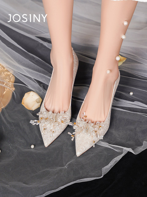 Zhuosini high heels women's wedding shoes 2025 new spring and summer French single shoes pointed toe red bride shoes Xiuhe