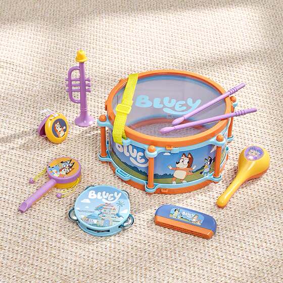 
Exported European and American BLUEY Brui children's instruments 9-piece set of bells, rattles, sand hammers, small trumpet piano
