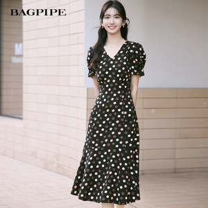 
Bagpipe 2025 new summer fashion slim polka dot V-neck waist slimming dress French dress summer
